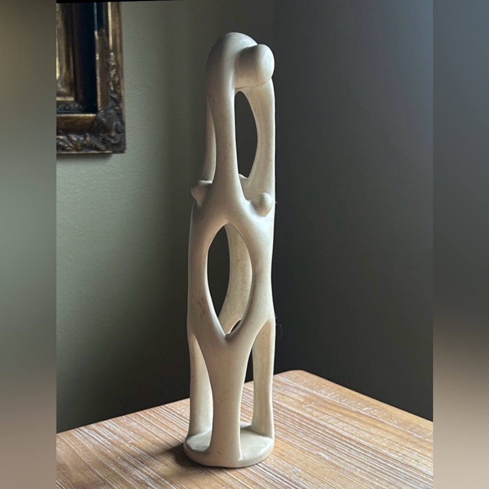 Large Vintage Ri Ri Ku Sculpture Soapstone Family & Children Mother Sculpture.